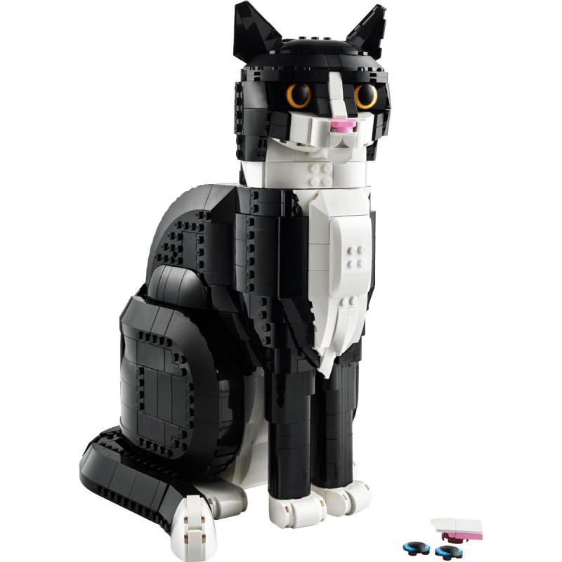 LEGO® Ideas - Fekete-fehér macska (21349)
