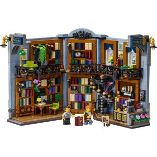 LEGO® Icons - Könyvkuckó: Könyvesbolt (11379)