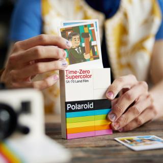 LEGO® Ideas - Polaroid OneStep SX-70 Fényképezőgép (21345)