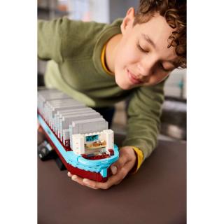 LEGO® Iconic - Vegyes üzemű Maersk konténerhajó (40955) 