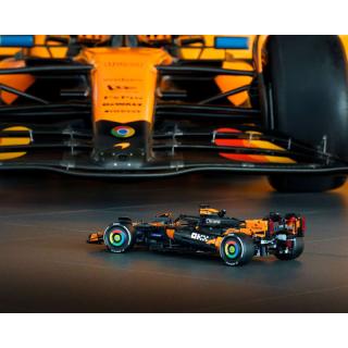 LEGO® Technic - McLaren MCL39 F1® autó (42228)