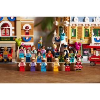 LEGO® Disney - Main Street, U.S.A. (43302)