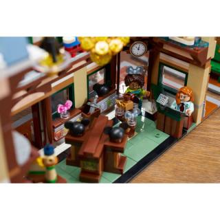 LEGO® Disney - Main Street, U.S.A. (43302)
