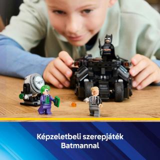 LEGO® DC Batman - Batman™ Tumbler vs. Kétarc™ és Joker™ (76303)